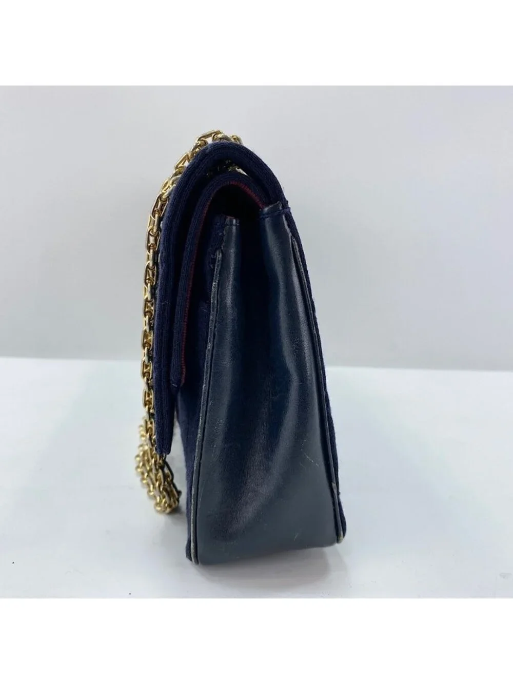 Chanel Shoulder Bag Quilted 25